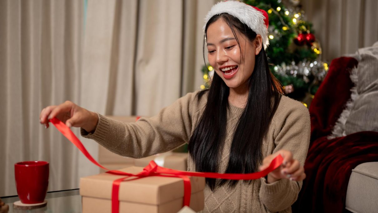 Same Holiday, Different Table: How Multicultural Communities Celebrate Mainstream Festivals